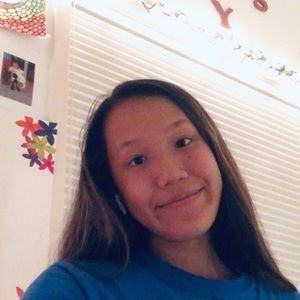 Meet your Posher, Alyssa